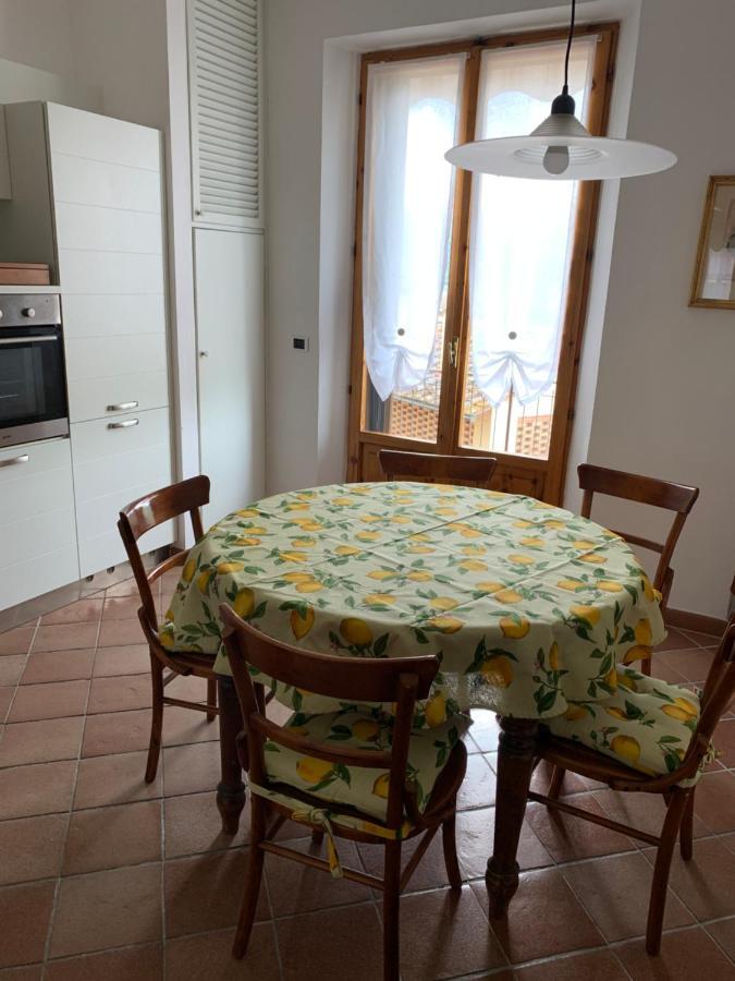 Appartamento Donella Con Parcheggio Privato San Gimignano Exteriör bild