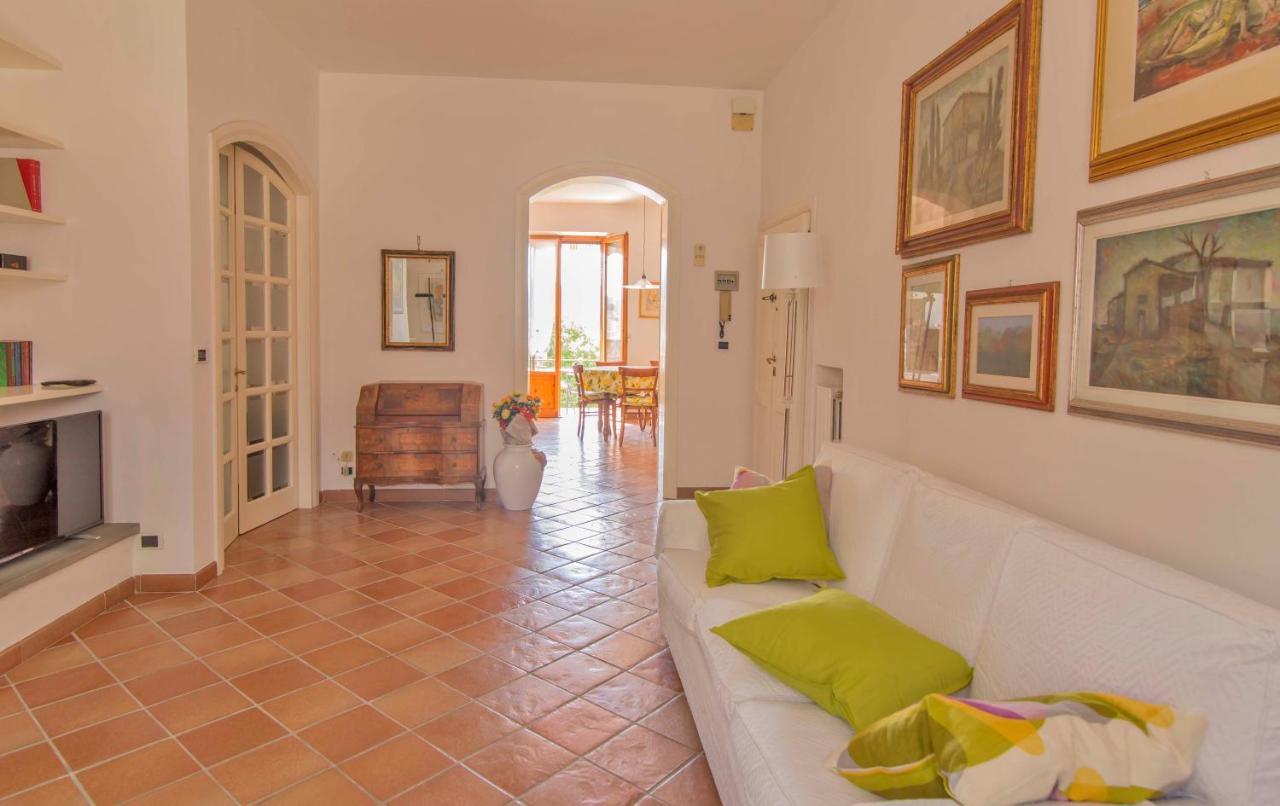 Appartamento Donella Con Parcheggio Privato San Gimignano Exteriör bild
