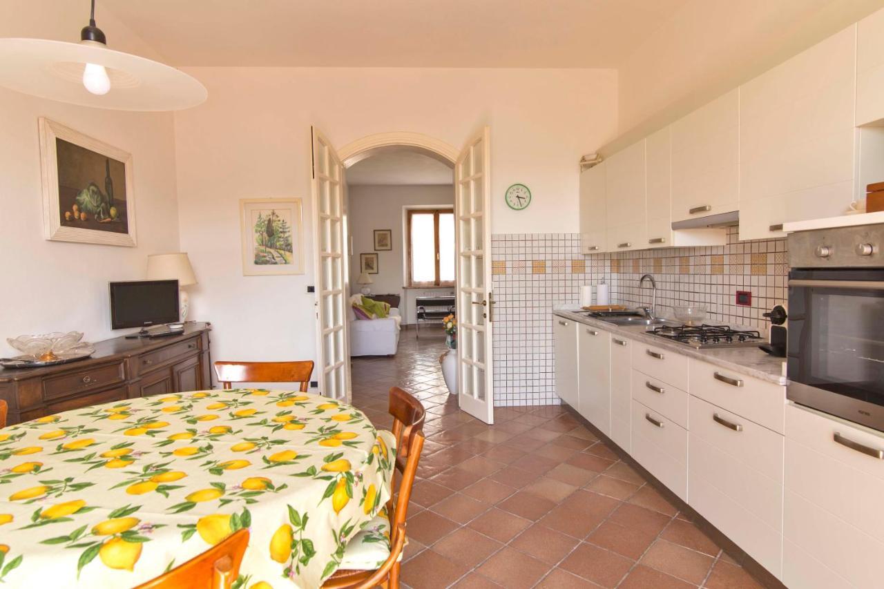 Appartamento Donella Con Parcheggio Privato San Gimignano Exteriör bild